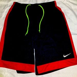 Nike black and red men’s shorts size xl